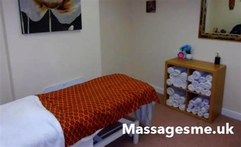 Couples Massage near you in Redditch, England (1)